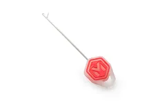 MIVARDI Svietiaca ihla Nite glow heavy latch needle červená 6.3cm