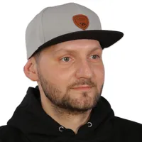 GIANTS FISHING Šiltovka Flat Cap Grey/Black (1)