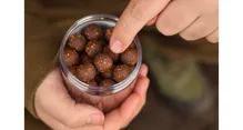 NIKL Rozpustné Criticals boilie Calanus & Krill 250ml (7)