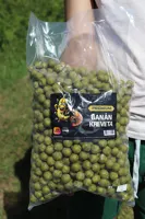 LF BAITS Kŕmne boilie Premium Banán Kreveta 5kg (4)