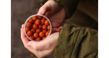 NIKL Rozpustné Criticals boilie Devill Krill 250ml (8)