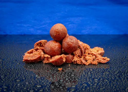 BAIT BAIT Boilies Lázadó Strawberry & Liver 1kg