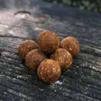 LF BAITS Kŕmne boilie Mad Crab 5kg (2)