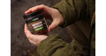 NIKL Rozpustné Criticals boilie Devill Krill 250ml (9)