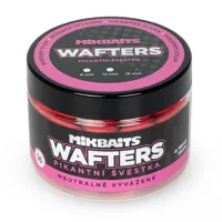 MIKBAITS Boilie Wafters Pikantní švestka 16mm, 150ml